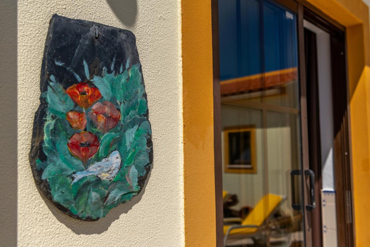 Casa Dos Ninos Bed & Breakfast São Bartolomeu de Messines Екстериор снимка